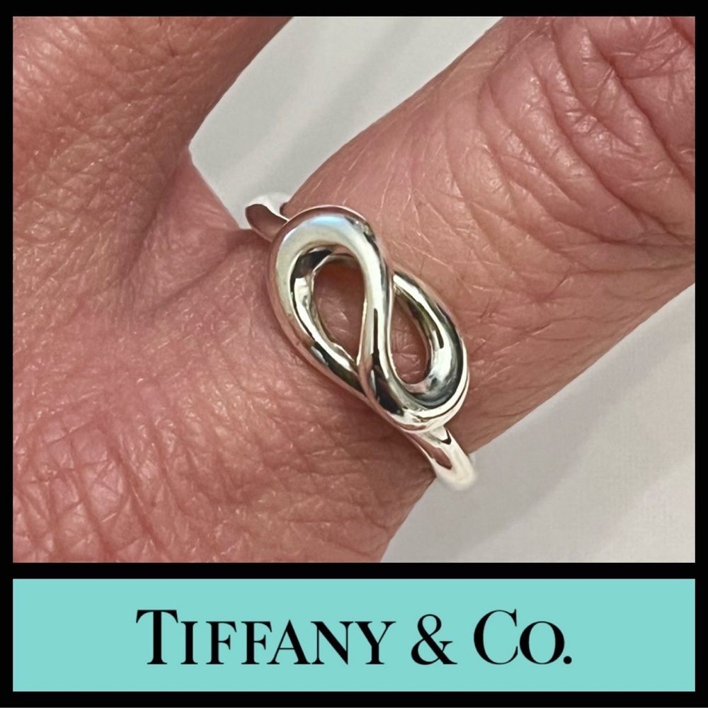 Tiffany & Co. Elsa Peretti® Vintage Silver Open Wave Ring
